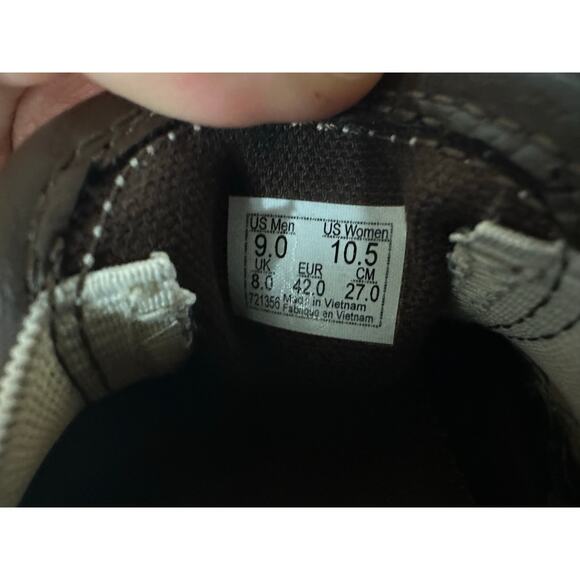Vans Slip On Sneaker Shoes Men 9.5 Women 11 Skater Academia Twee Need Repair - Picture 2 of 16